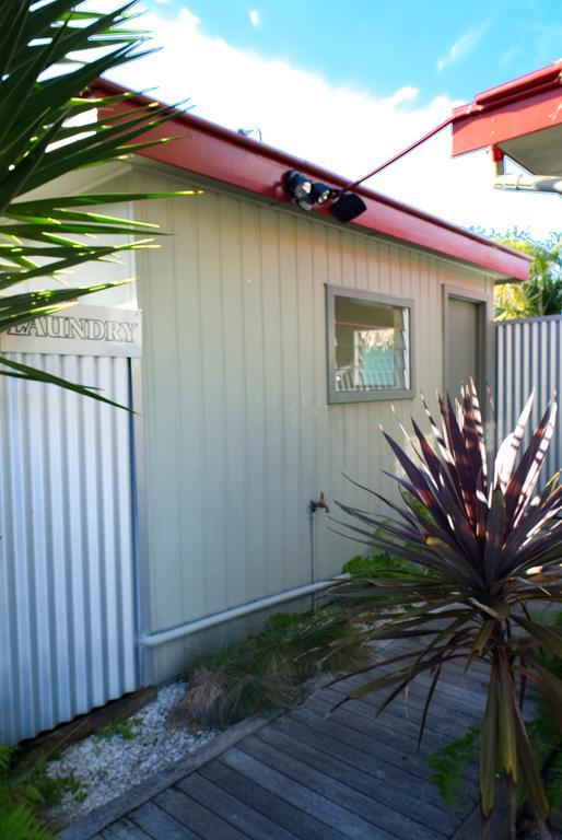 Tairua Shores Motel Exterior photo