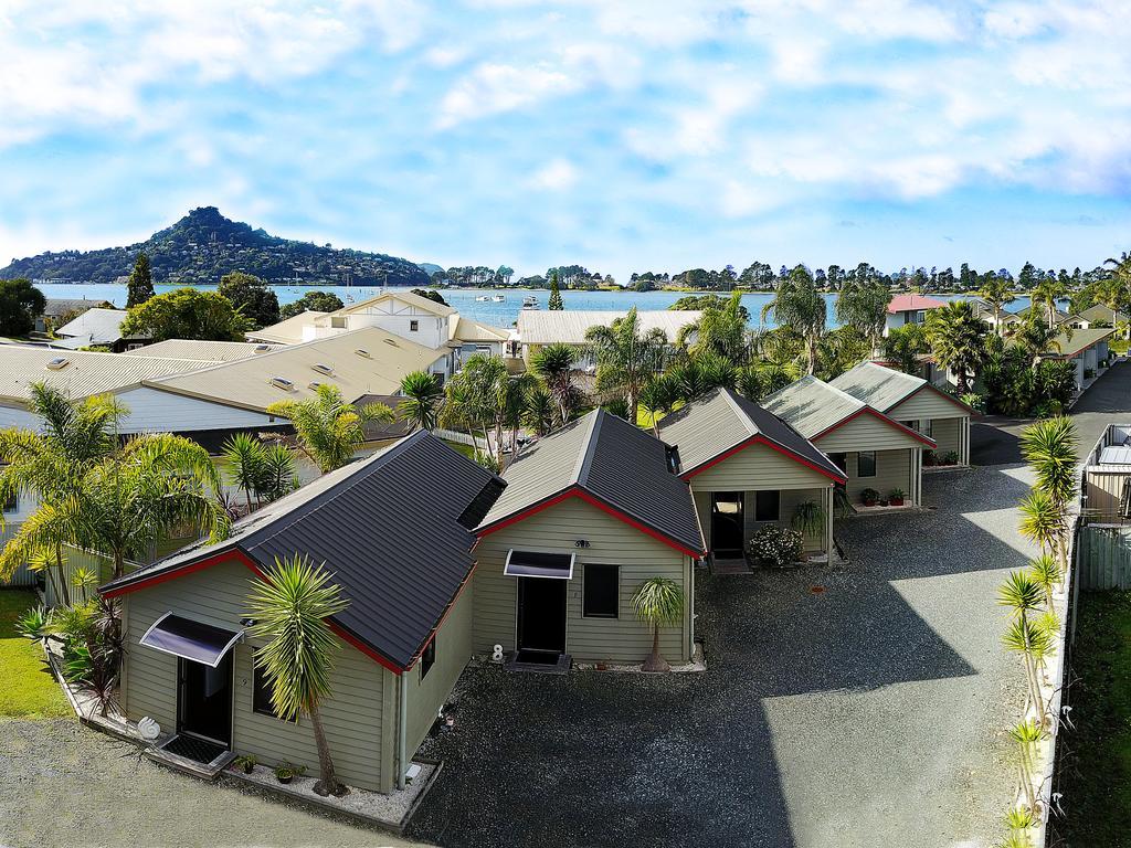 Tairua Shores Motel Exterior photo